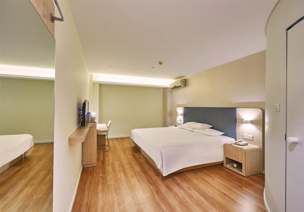 Hanting Hotel Shanghai Tangqiao Subway Station ภายนอก รูปภาพ